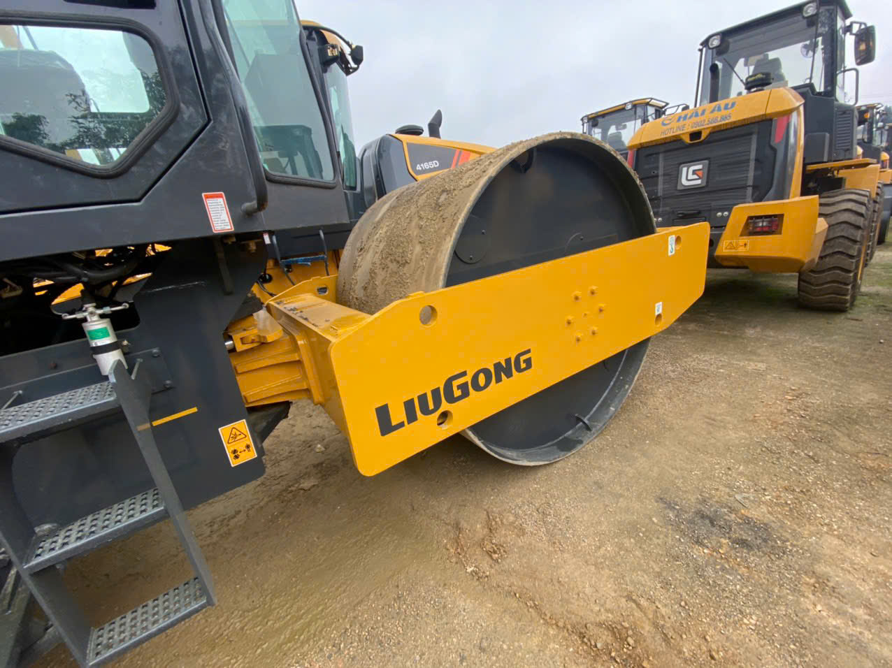 MÁY LU TĨNH 3 BÁNH THÉP LIUGONG CLG6327