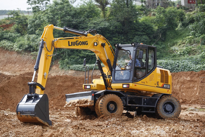 MÁY XÚC ĐÀO LIUGONG CLG915F