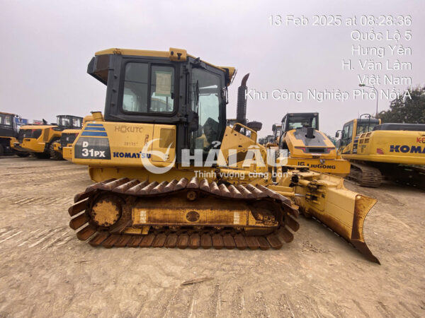 Máy Ủi Bãi KOMATSU D31PX-22 (UI1020)