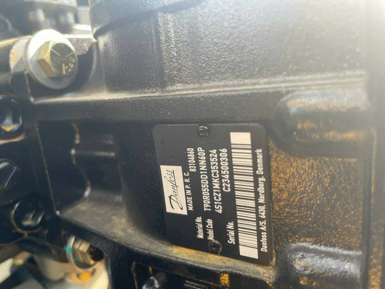 XE LU RUNG LIUGONG 2 CẦU 6612E