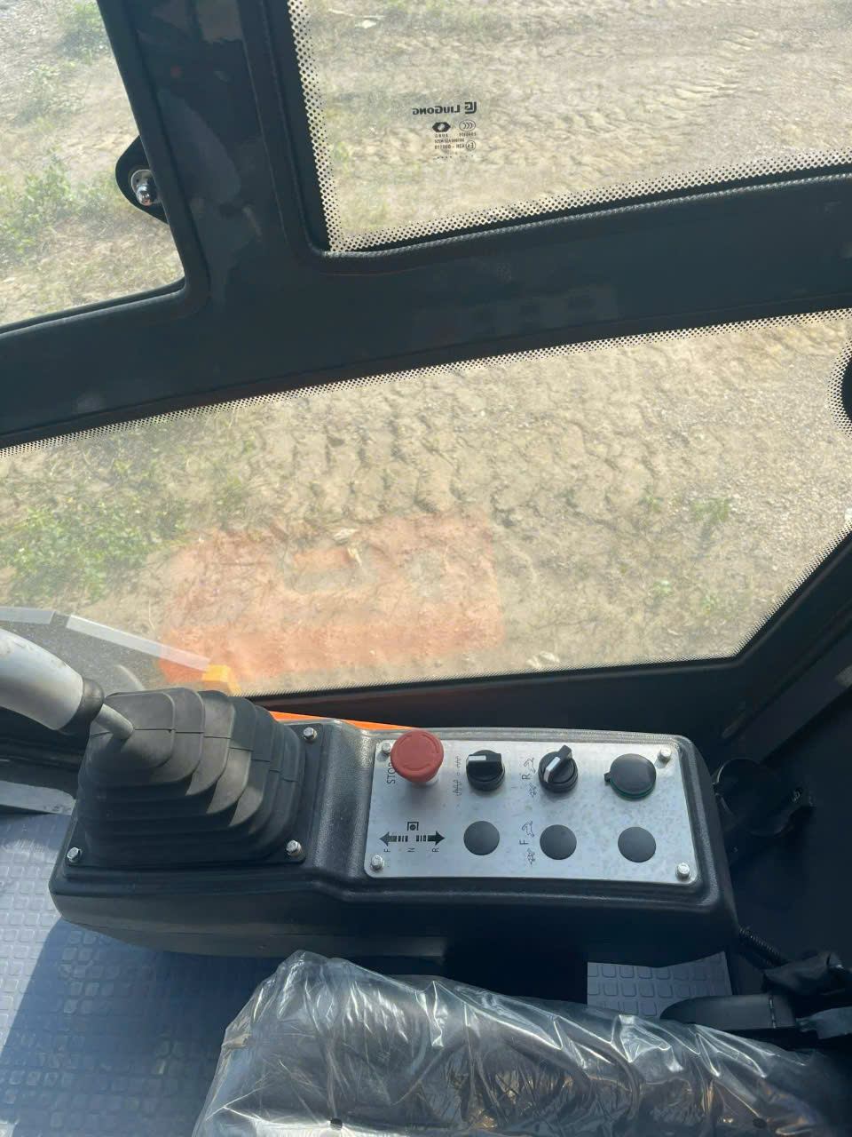 XE LU RUNG LIUGONG 2 CẦU 6612E